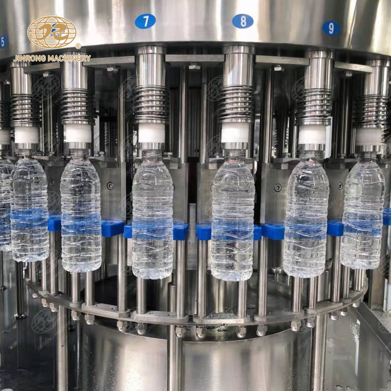 三合一礦泉水灌裝機不同型號對比
