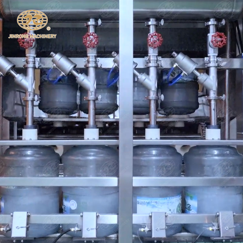 QGF-600 5加侖桶裝水灌裝生產線-1